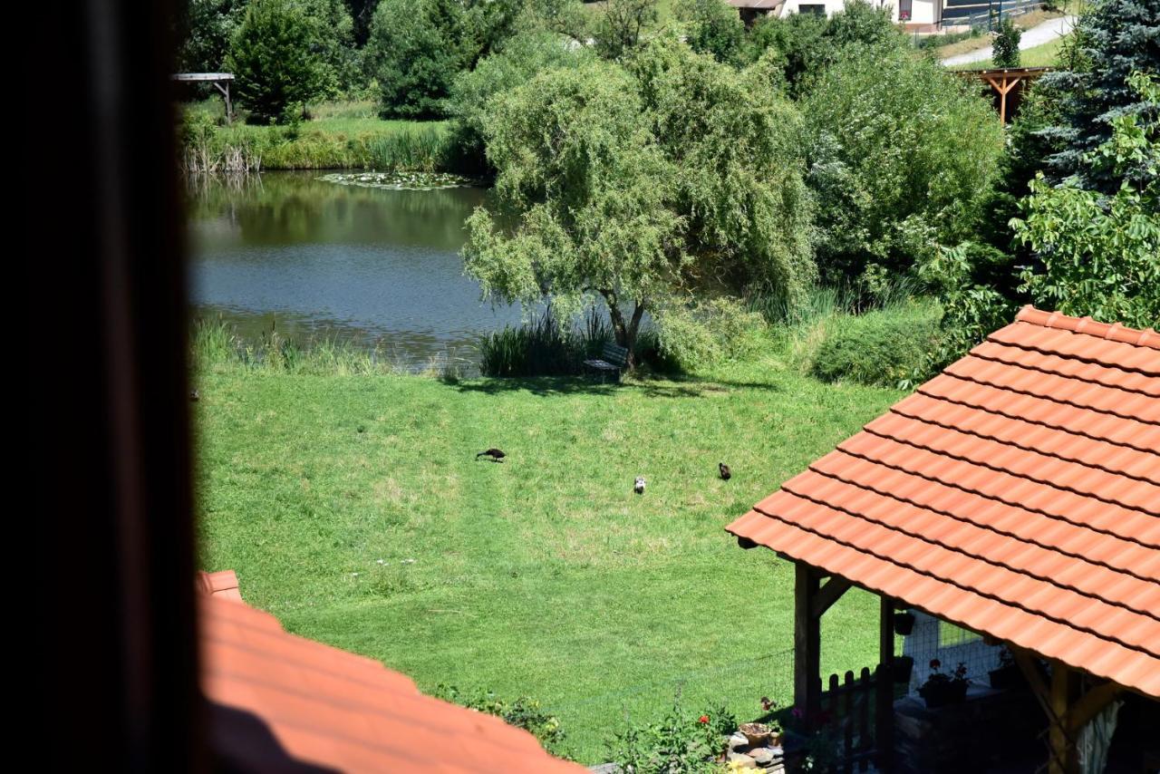 Selsky Dvur Apartment Kajov Bagian luar foto
